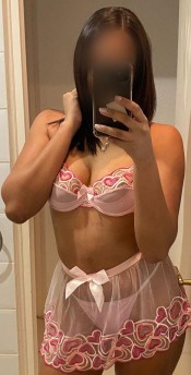 JOVENCITA ARDIENTE EN FIGUERES SEXO LUJURIA ARDIEN