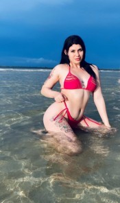 MORENA CAUTIVADORA JOVENCITA SEDUCTORA FIESTERA