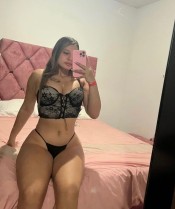 HOLA SOY UNA  CHICA MUY LINDA