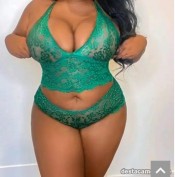 SOY ANA UNA BELLA CUBANA CON BUENA CURVA