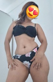 HOLA SOY ROXANA UNA MUJER DULCE SEXY Y CARIñOSA