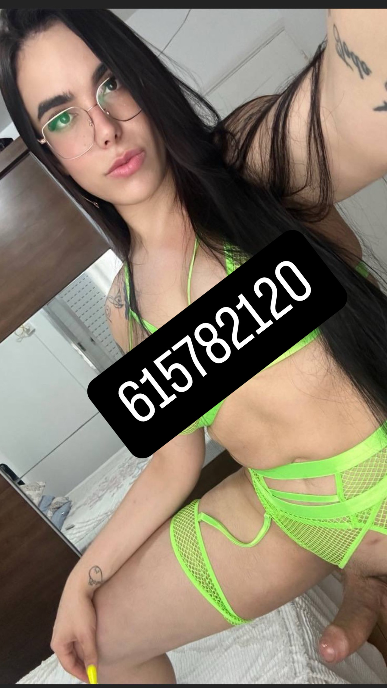 LATINA PASIVA ACTIVA CON APARTAMENTO CENTRAL DISPONIBLE 24.7