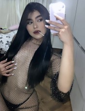 JOVEN  MORENA JUGUETONA Y ARDIENTE