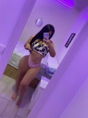 LATINA DE CURVAS PERFECTAS FIESTERA EN USERA