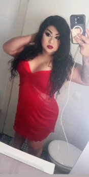 TRANS LATINA SIEMPRE CON MUCHAS GANAS DE SEXO VICIO Y GUARREO