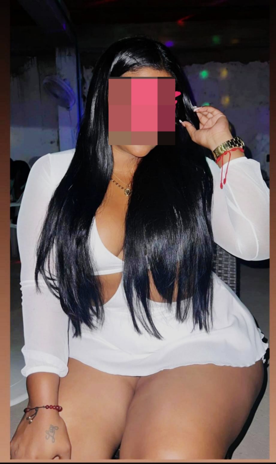 JOVENCITA CALIENTE CON GANAS DE BUEN SEXO!